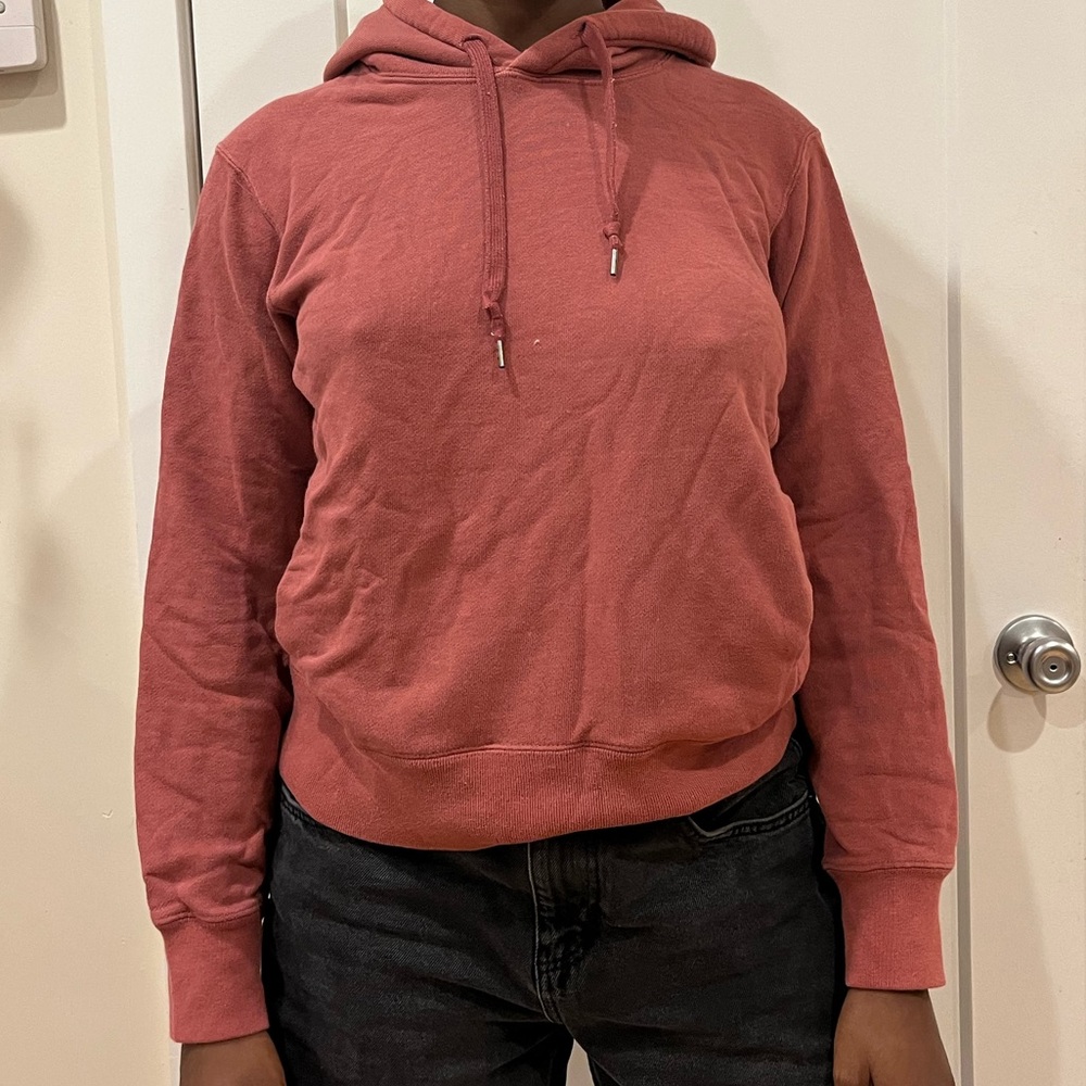 uniqlo XS burgundy/wine color sweatshirt
